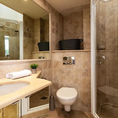 Apartmán Freres Pradignac *