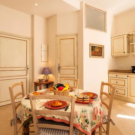 Apartament Freres Pradignac