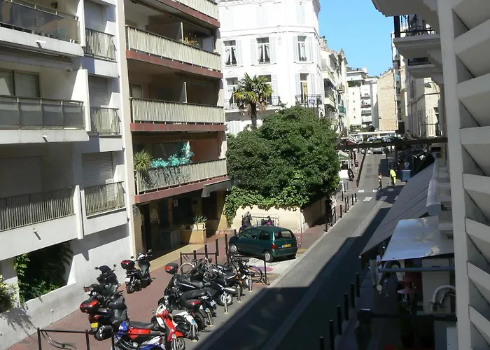 Freres Pradignac كان