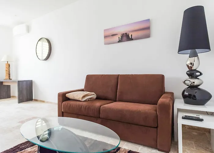 Freres Pradignac شقة كان